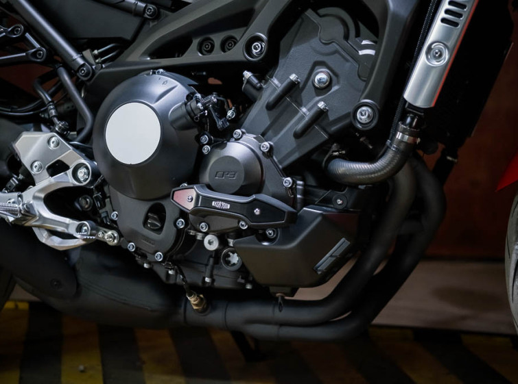 Мотоцикл Yamaha XSR900 ABS Traction Состояние нового Юбилейная версия с пробегом 3340 км