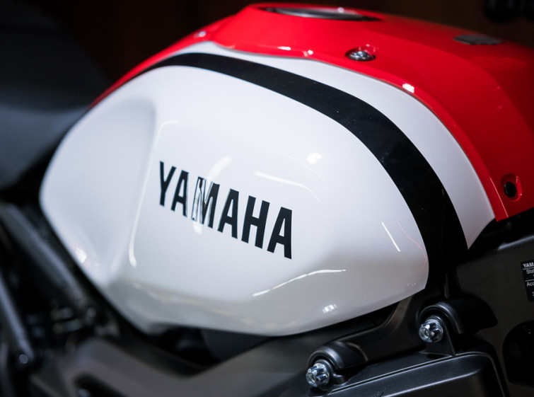 Мотоцикл Yamaha XSR900 ABS Traction Состояние нового Юбилейная версия с пробегом 3340 км