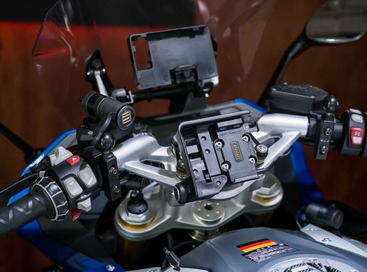 Мотоцикл BMW R1200RS Максимальная комплектация с пробегом 29628 км