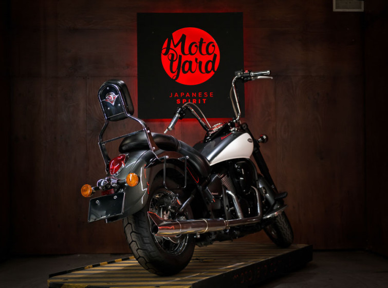 Мотоцикл Kawasaki Vulcan 900 Classic Состояние нового с пробегом 10415 км