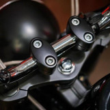 Мотоцикл Kawasaki Vulcan 900 Classic Состояние нового с пробегом 10415 км