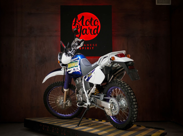 Мотоцикл Suzuki DJEBEL 250XC Состояние нового с пробегом 3498 км