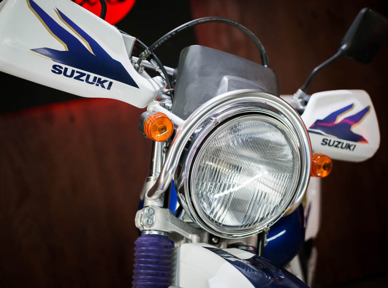 Мотоцикл Suzuki DJEBEL 250XC Состояние нового с пробегом 3498 км