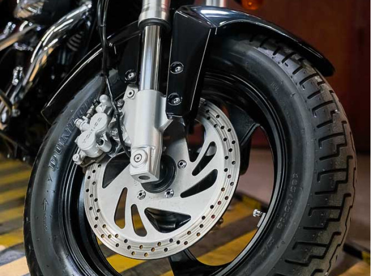 Мотоцикл Suzuki Boulevard 400 Состояние нового с пробегом 14703 км