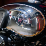 Мотоцикл Kawasaki W800 Chrome Edition Состояние нового Инжектор с пробегом 24192 км