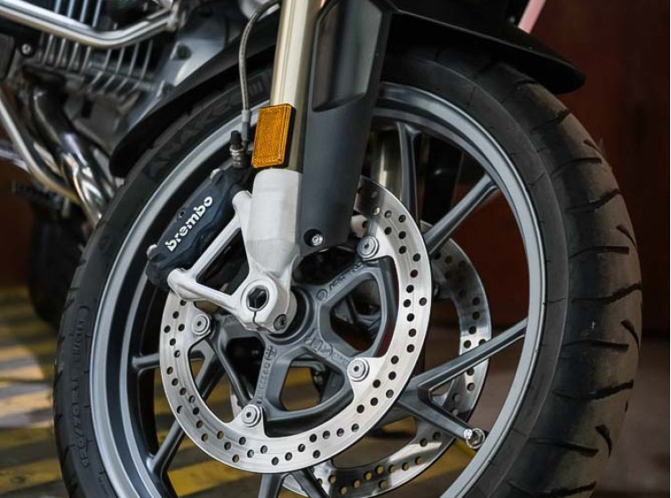 Мотоцикл BMW R1200GS Максимальная комлпектация с пробегом 19439 км