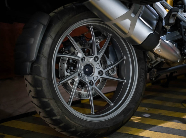 Мотоцикл BMW R1200GS Максимальная комлпектация с пробегом 19439 км