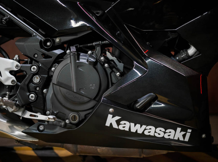 Мотоцикл Kawasaki Ninja 400 ABS с пробегом 11367 км