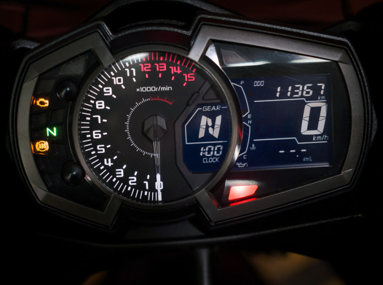 Мотоцикл Kawasaki Ninja 400 ABS с пробегом 11367 км