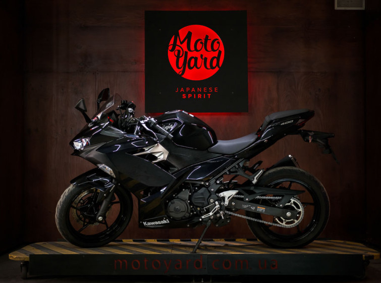 Мотоцикл Kawasaki Ninja 400 ABS с пробегом 11367 км
