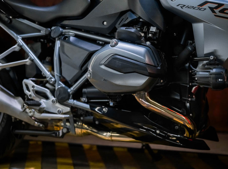 Мотоцикл BMW R1200RS Максимальна комплектація Стан нового з пробігом 18000 км