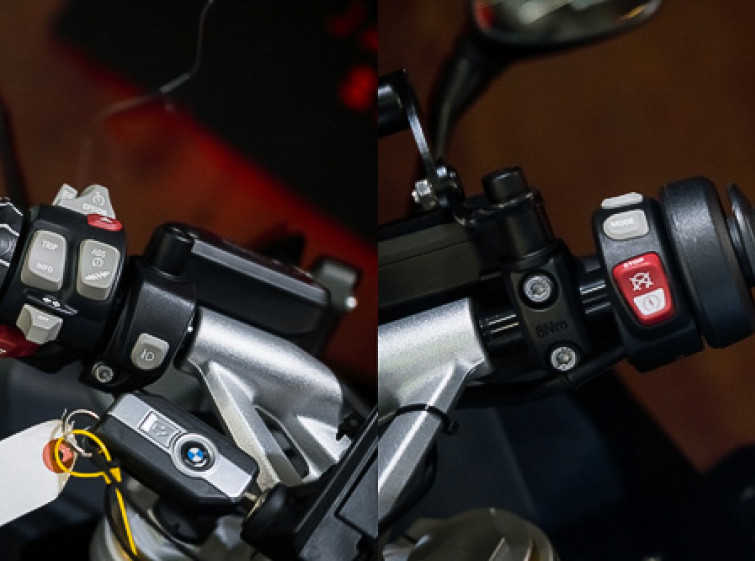 Мотоцикл BMW R1200RS Максимальна комплектація Стан нового з пробігом 18000 км