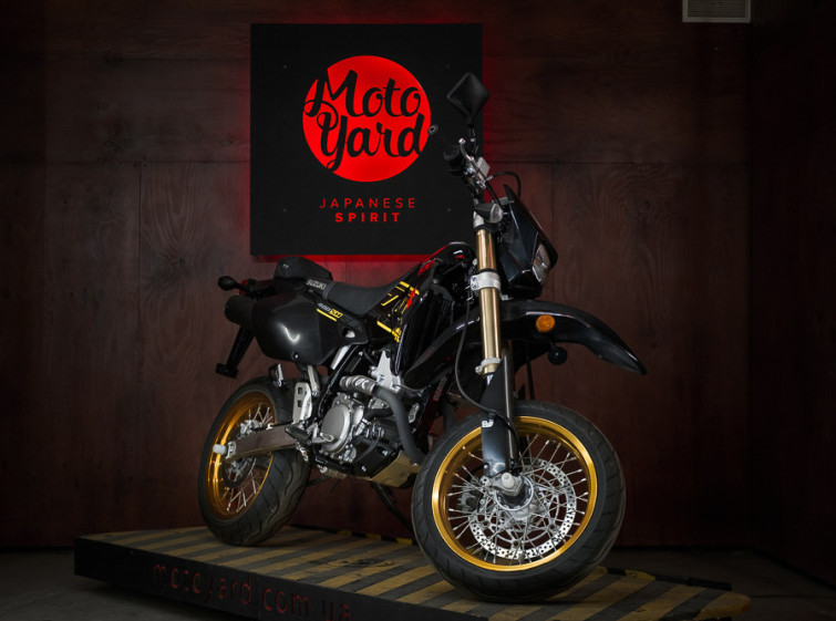 Мотоцикл Suzuki DR-Z400SM с пробегом 955 км