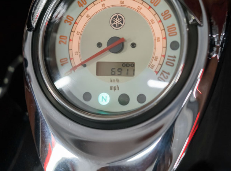 Мотоцикл Yamaha Drag Star 1100 с пробегом 6911 миль