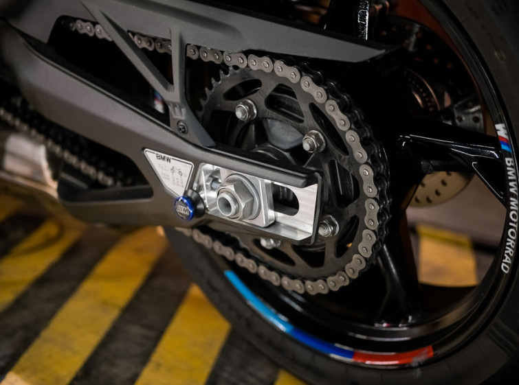 Мотоцикл BMW S1000R ABS Traction Официальный с пробегом 1833 км