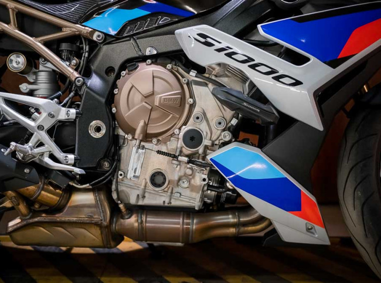 Мотоцикл BMW S1000R ABS Traction Официальный с пробегом 1833 км