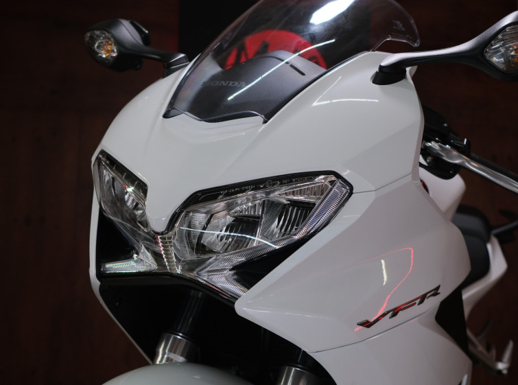 Мотоцикл Honda VFR800 с пробегом 22081 км