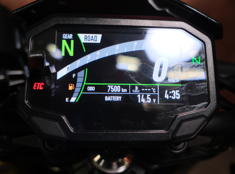 Мотоцикл Kawasaki Z900 с пробегом 7500 км