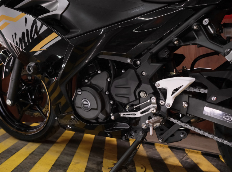 Мотоцикл Kawasaki Ninja 400 с пробегом 6818 км