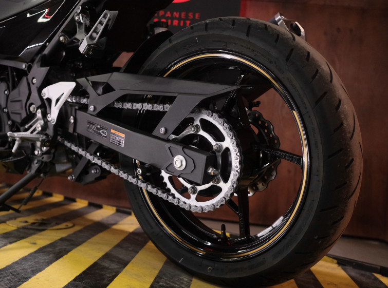 Мотоцикл Kawasaki Ninja 400 с пробегом 6818 км