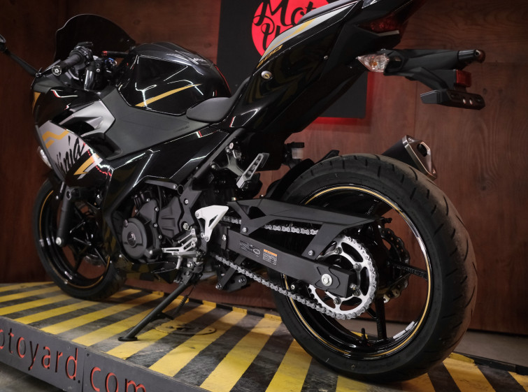Мотоцикл Kawasaki Ninja 400 с пробегом 6818 км