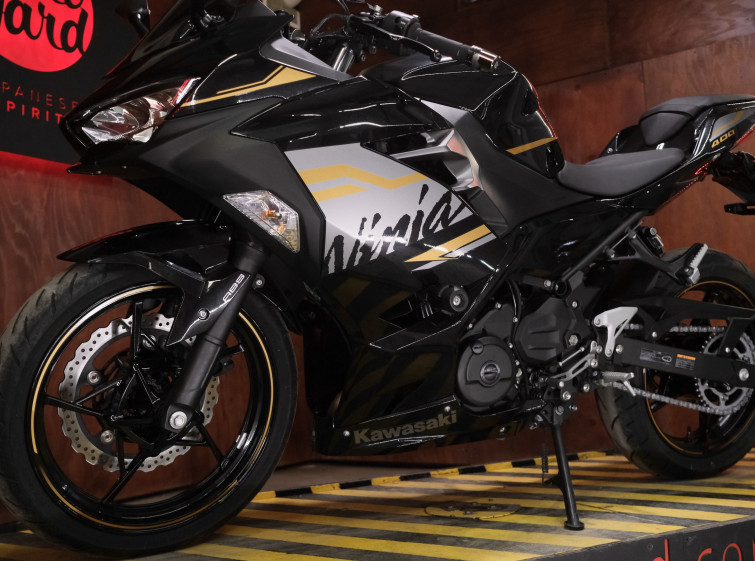 Мотоцикл Kawasaki Ninja 400 с пробегом 6818 км