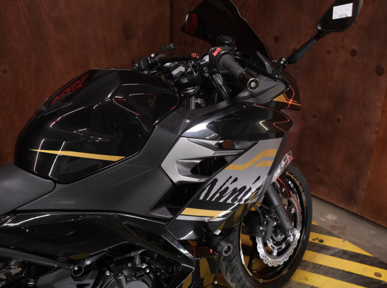 Мотоцикл Kawasaki Ninja 400 с пробегом 6818 км