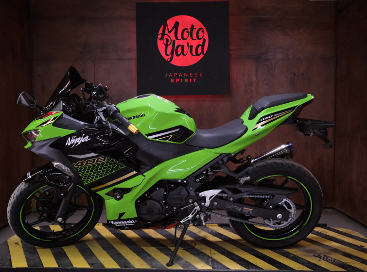Мотоцикл Kawasaki Ninja 400 з пробігом 12525 км