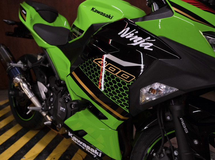 Мотоцикл Kawasaki Ninja 400 з пробігом 12525 км