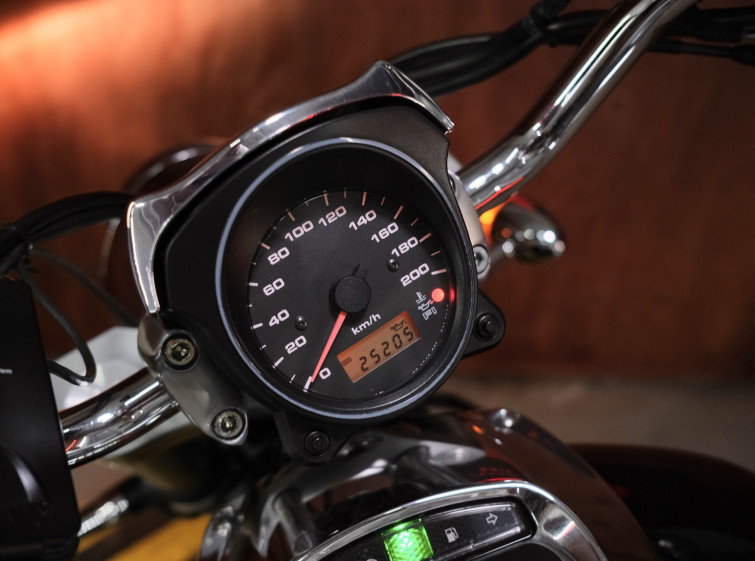 Мотоцикл Suzuki Boulevard 800 с пробегом 25205 км