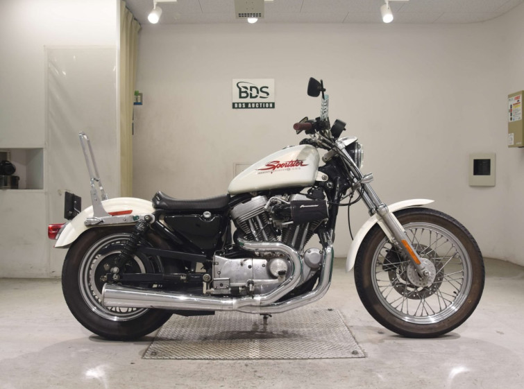 Мотоцикл HD SPORTSTER XLH883 з пробігом 11835 km