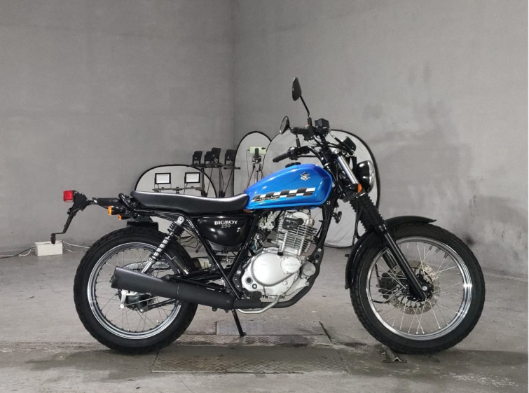 Мотоцикл Suzuki GLASSTRACKER BIG BOY с пробегом 4426 km
