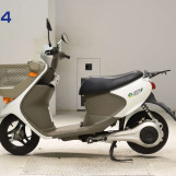 Мотоцикл Suzuki E-LETS с пробегом 856 km с пробегом 856 km
