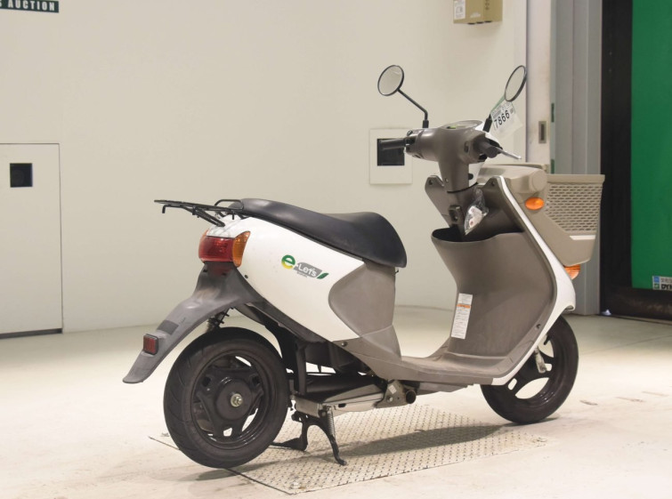 Мотоцикл Suzuki E-LETS с пробегом 856 km с пробегом 856 km