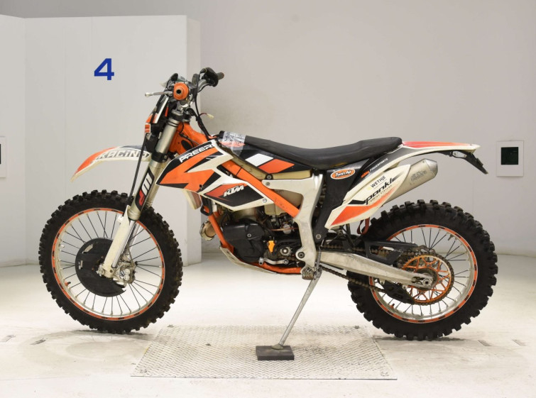 Мотоцикл KTM FREERIDE 250R с пробегом 3270 km с пробегом 3270 km