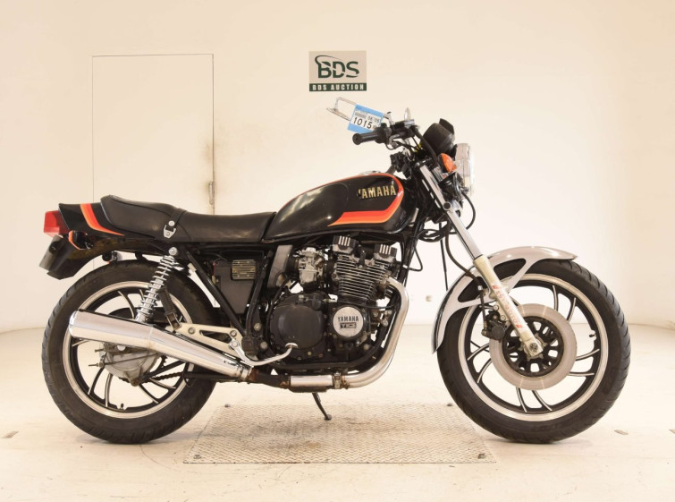 Мотоцикл Yamaha XJ400 с пробегом 35401 km