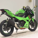 Мотоцикл Kawasaki NINJA400 з пробігом 17564 km з пробігом 17564 km