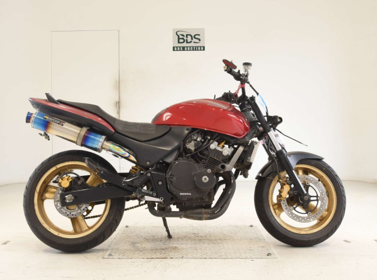 Мотоцикл Honda HORNET CB250F