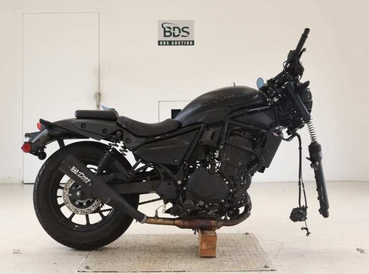 Мотоцикл Kawasaki ELIMINATOR 250 с пробегом 3403 km