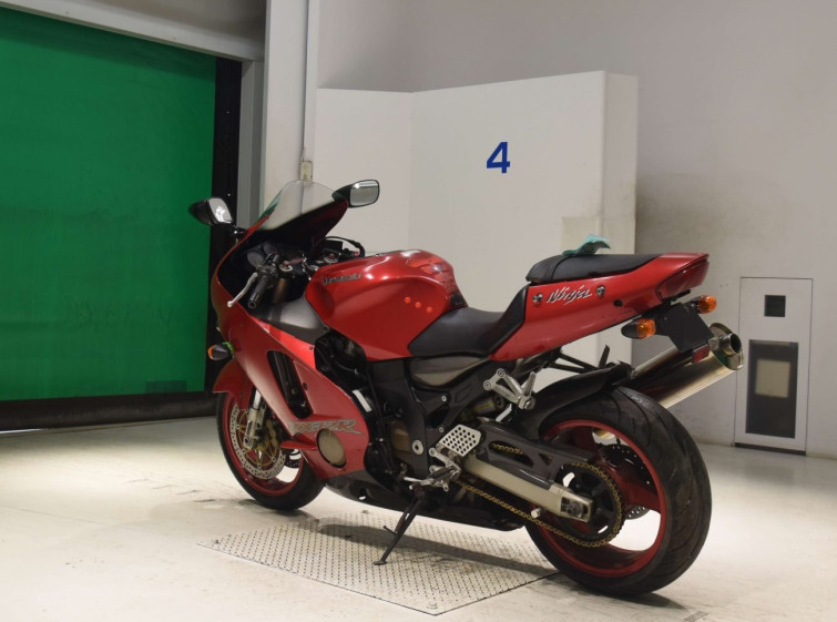 Мотоцикл Kawasaki NINJA ZX-12R з пробігом 35885 km з пробігом 35885 km