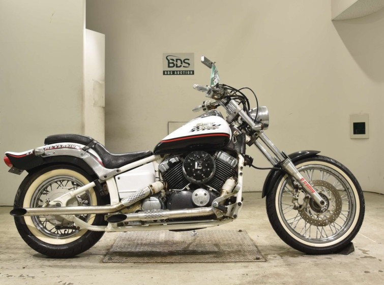 Мотоцикл Yamaha DRAGSTAR XVS400 с пробегом 26735 km