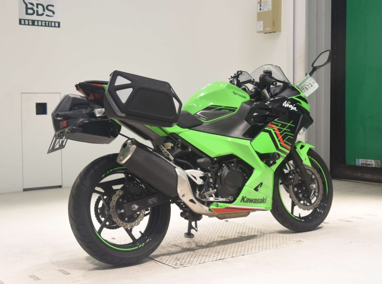 Мотоцикл Kawasaki NINJA400 с пробегом 7147 km с пробегом 7147 km