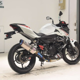 Мотоцикл Kawasaki Z400 с пробегом 14772 km с пробегом 14772 km