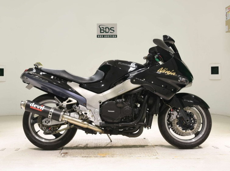 Мотоцикл Kawasaki ZZ-R1100 з пробігом 58068 km