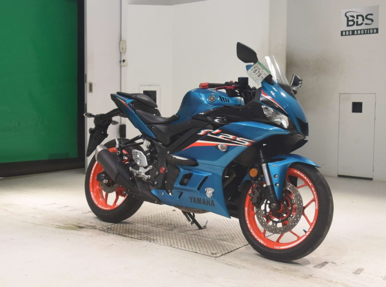 Мотоцикл Yamaha YZF-R25 з пробігом 30431 km з пробігом 30431 km