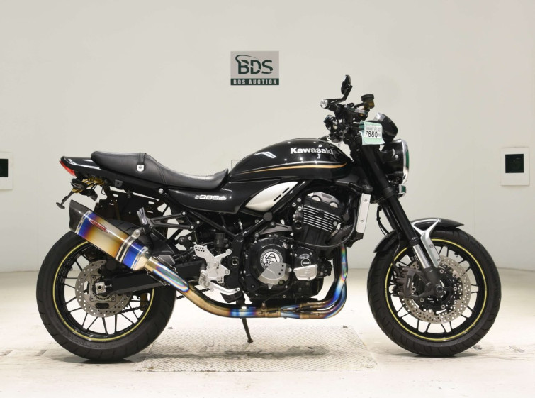 Мотоцикл Kawasaki Z900RS з пробігом 32043 km з пробігом 32043 km