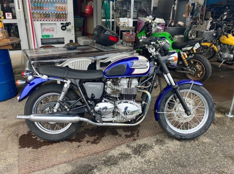 Мотоцикл Triumph BONNEVILLE T100 с пробегом 6028 km