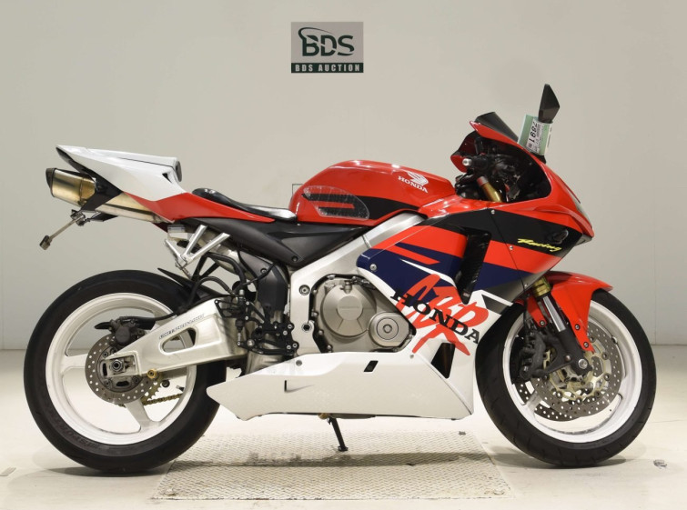 Мотоцикл Honda CBR600RR з пробігом 43992 km