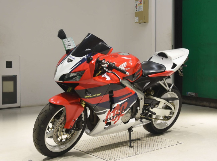 Мотоцикл Honda CBR600RR з пробігом 43992 km