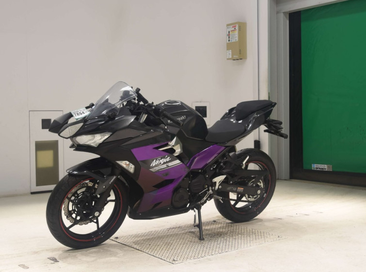 Мотоцикл Kawasaki NINJA250 с пробегом 11896 km